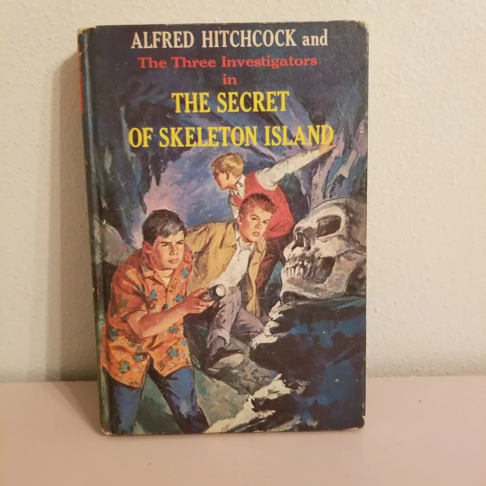 3 Investigators Mystery Series Alfred Hitchcock 1966 Secret of Skeleton Island B